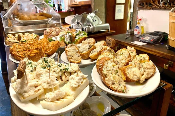 Venetian Cicchetti Street Food und Sightseeing-Walking Tour