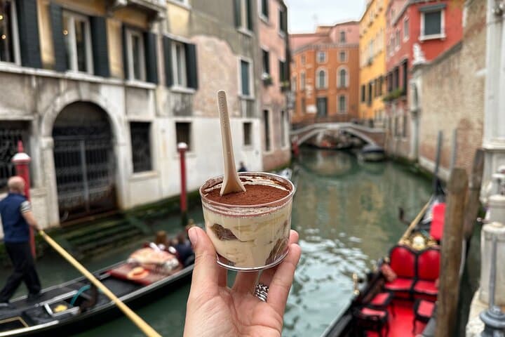 Rialto Markt Food Tour: Weinprobe und Sightseeing in Venedig — Foto 2