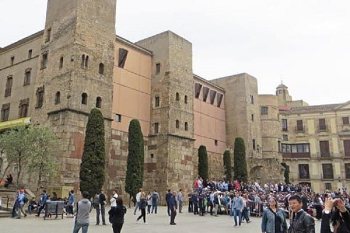 Privatführung durch das gotische Viertel von Barcelona — Foto 3