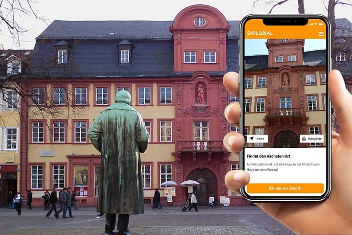 Tour a piedi autoguidato di Heidelberg con caccia al tesoro