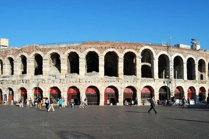 Tour Privato Personalizzato a Piedi a Verona — foto 3