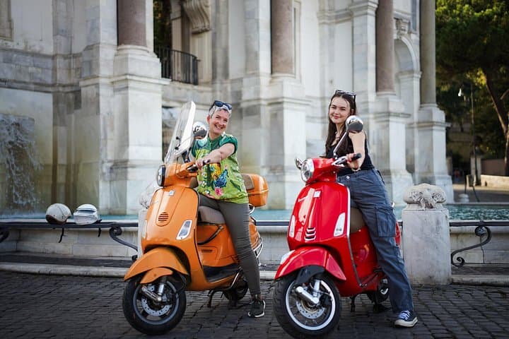 Tour in Vespa a Roma con Fotografo Professionista — foto 5