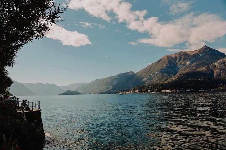 Vehículo privado a Como y Bellagio desde Milán con paseo en barco — foto 3