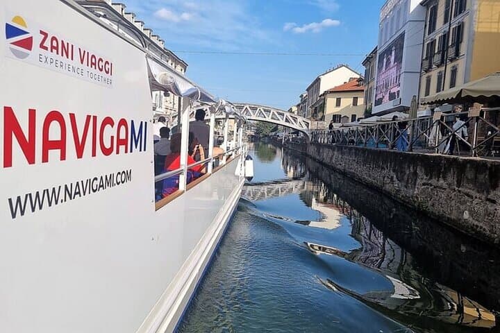 Tour in barca al tramonto sui Navigli di Milano — foto 5