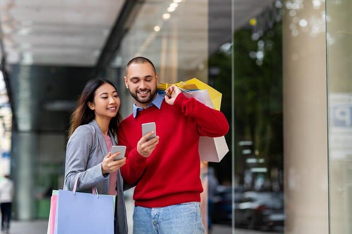Privater Einkaufsbummel zum Designer Outlet Berlin