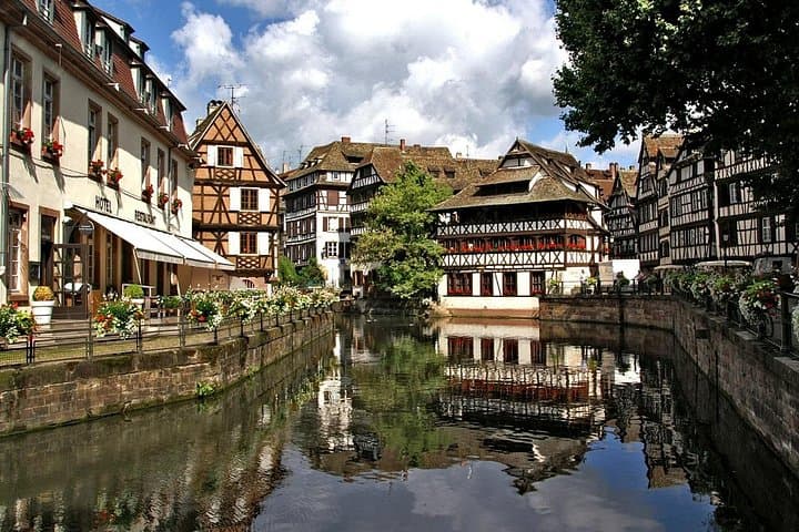 Tour en bicicleta guiado por Estrasburgo