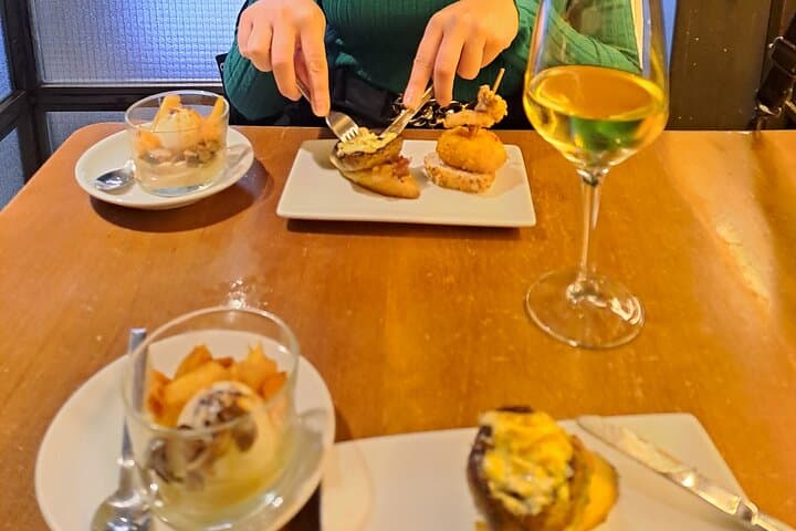 Bilbao Food Tour: Pintxos, Drinks, and Tapas — photo 3