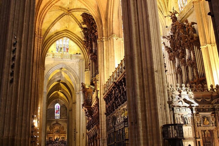 Sevilla: Geführte Tour zur Kathedrale und Giralda — Foto 4
