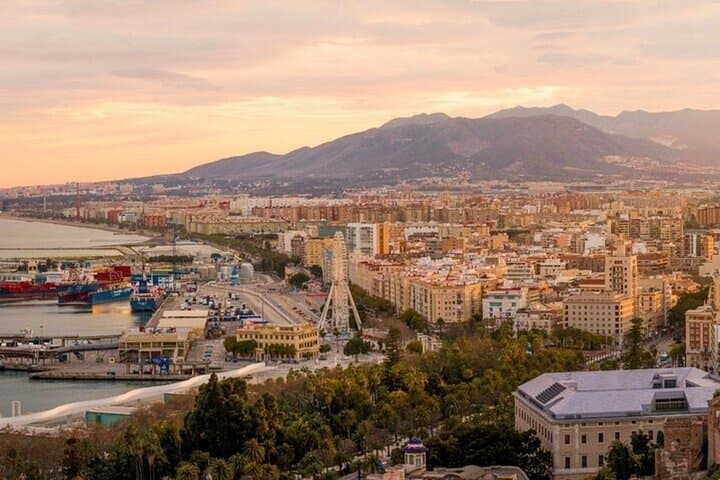 Atracciones Imperdibles de Málaga en Tour a Pie