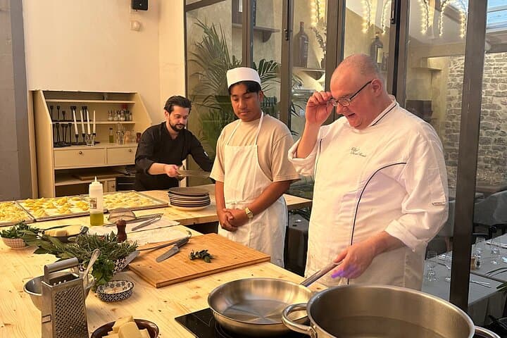 Pasta Cooking Class with Unlimited Wine in Florence — photo 5