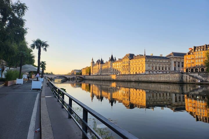 Paris ohne Menschen - Sonnenaufgangs-Radtour &amp; Frühstück — Foto 5