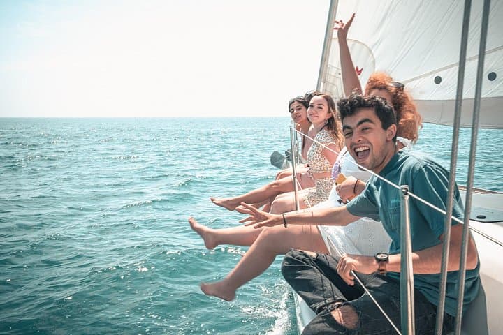 Navigazione a Vela a Ibiza con Snack Leggeri e Bar Aperto — foto 2