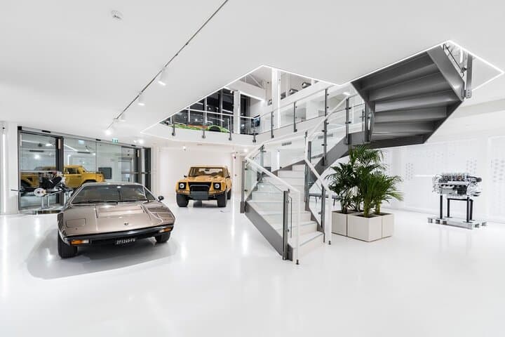Biglietto d'ingresso al Museo Lamborghini e tour della fabbrica a Bologna