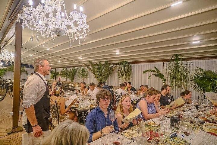 Halbprivater Chianti-Wein-Tour mit Abendessen im toskanischen Weingut — Foto 2