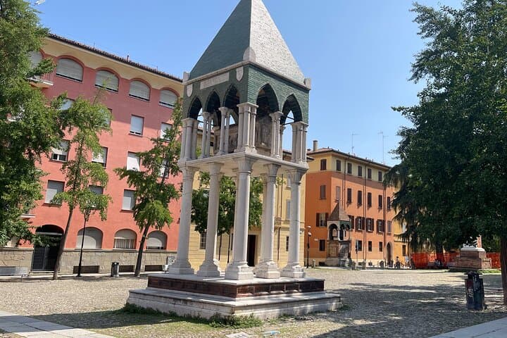 Tour para Niños en el Centro de Bologna con un Guía Local — foto 5