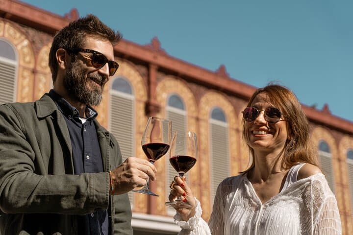 Kleine Gruppen Wein- und Tapas-Tour in Barcelona — Foto 4