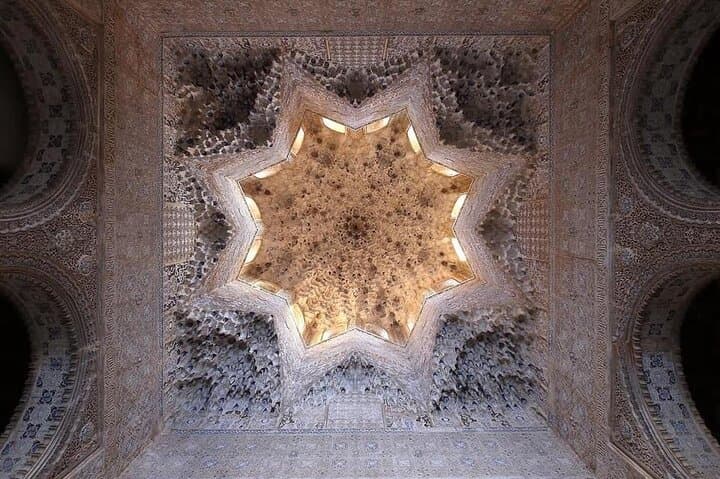 Tour Privato di Lusso all'Alhambra e al Generalife da Malaga — foto 2