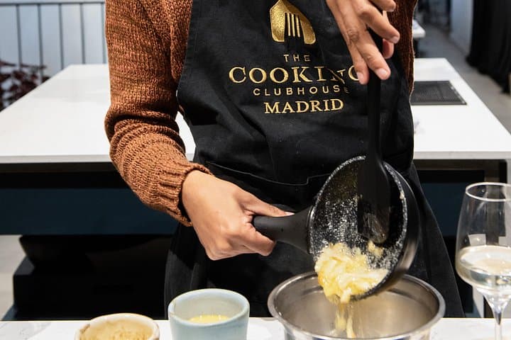 Madrid Spanische Tortilla Kochkurs und Brunch mit unbegrenztem Wein — Foto 2