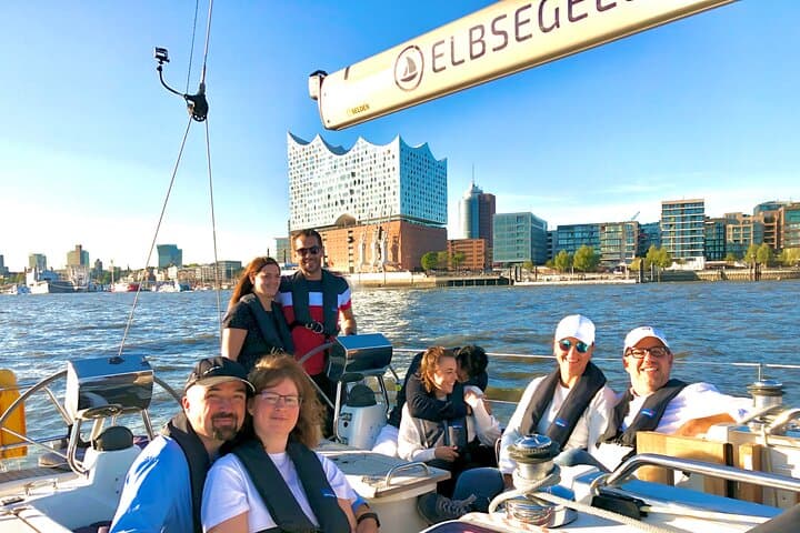 Tour in Yacht a Vela Dopo Lavoro nel Porto di Amburgo — foto 5