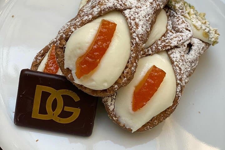 Passeggiata di Moda nel Quartiere d'Oro di Milano — foto 4