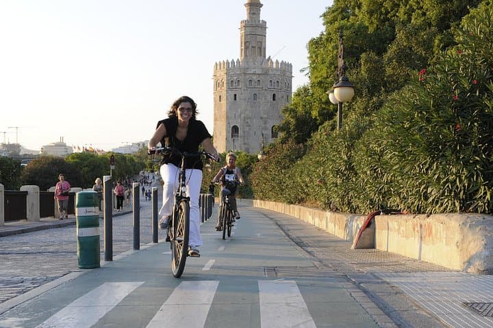 Private E-Bike Tour in Sevilla