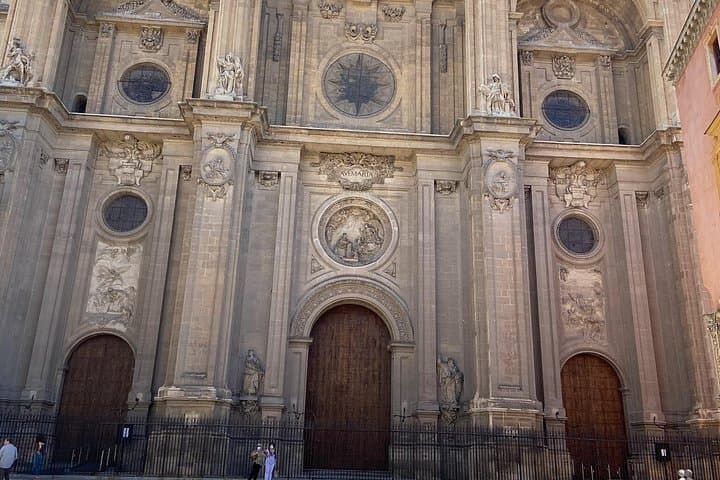 Granada Esencial: Tour Privado por el Albaicín y el Centro + Cata de Aceite — foto 5