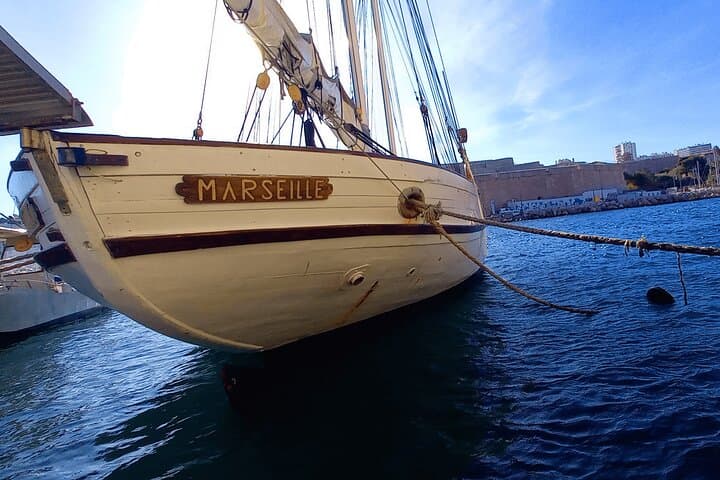 Geführte Tour durch Marseille für 4 Stunden mit einem zweisprachigen lokalen Guide — Foto 5