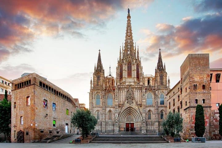 Kathedrale von Barcelona: Ticket, geführte Tour, Terrasse + VR-Erlebnis — Foto 2
