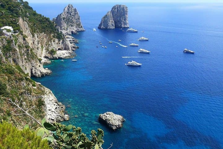 Capri, Anacapri & Blaue Grotte: Kleingruppentour ab Neapel — Foto 2