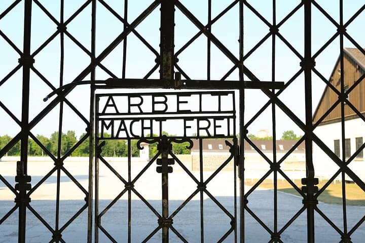 Visite privée du Mémorial du Camp de Concentration de Dachau depuis Munich
