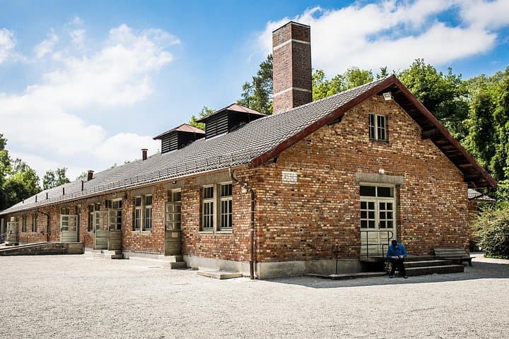 Visite privée du Mémorial du Camp de Concentration de Dachau depuis Munich — photo 2