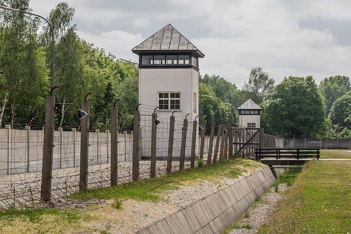 Visite privée du Mémorial du Camp de Concentration de Dachau depuis Munich — photo 5