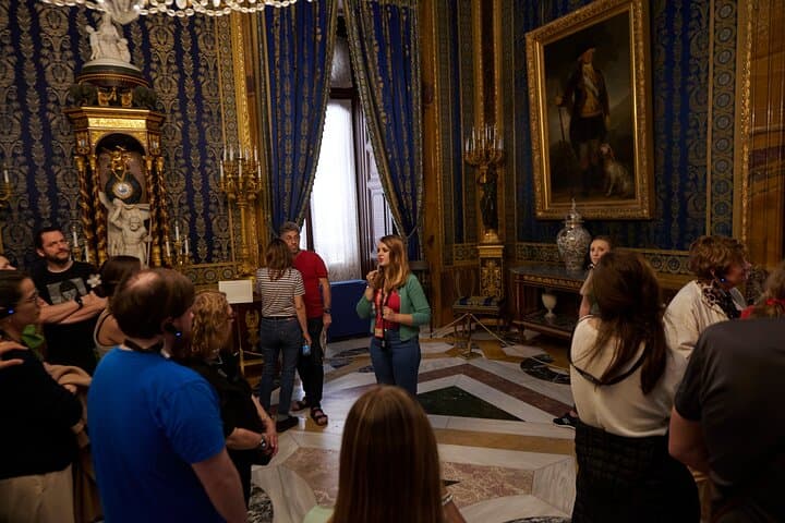 Madrid: Tour Guidato Esperto del Palazzo Reale con Tapas Opzionali — foto 2