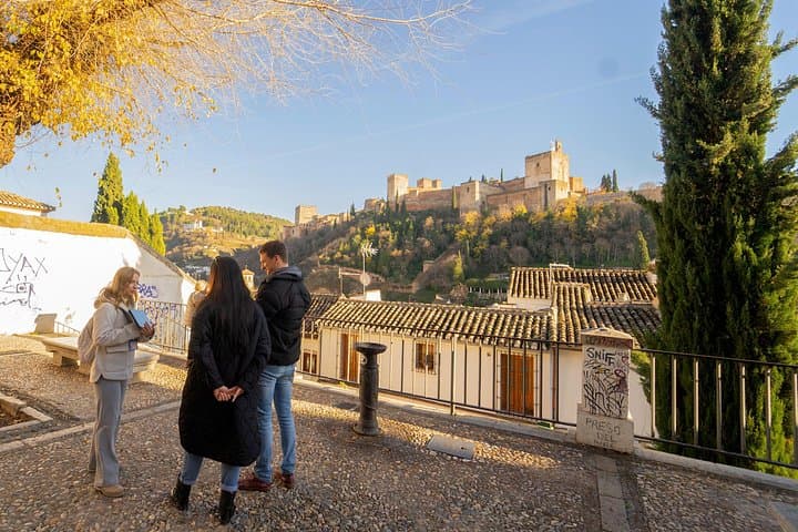 Tour Exclusivo a Pie por el Albaicín y Sacromonte de Granada — foto 2