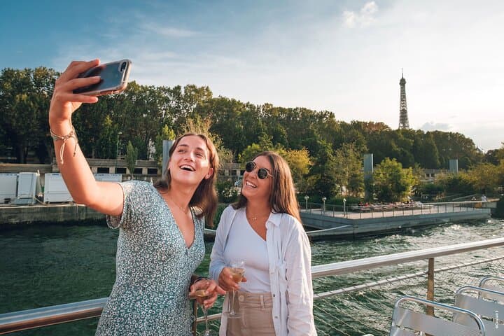 Abendkreuzfahrt auf der Seine mit Musik — Foto 5