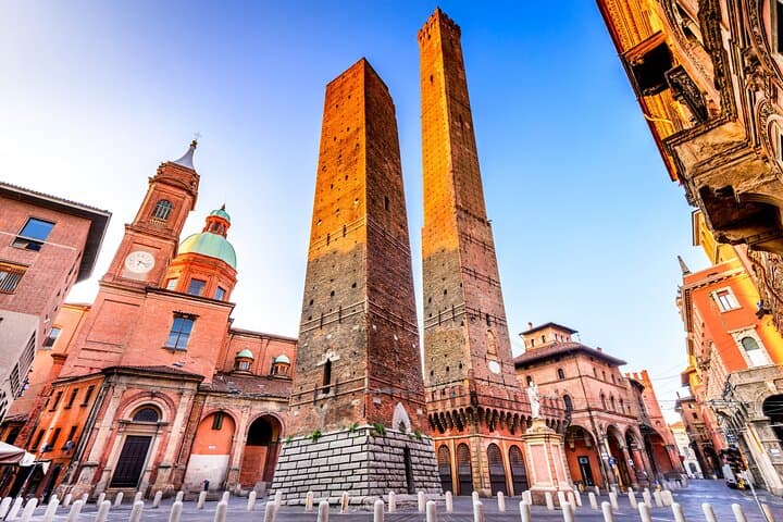 Bologna: Stadtspaziergang mit Audioguide — Foto 2