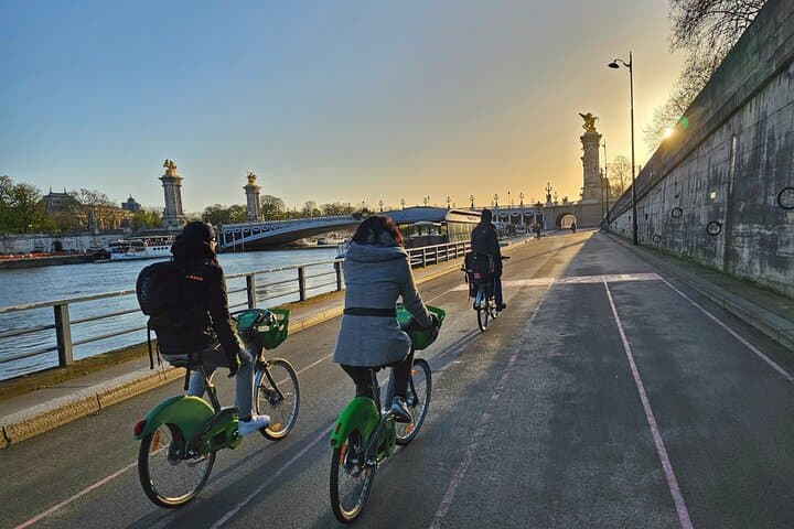 Paris ohne Menschen - Sonnenaufgangs-Radtour &amp; Frühstück — Foto 4
