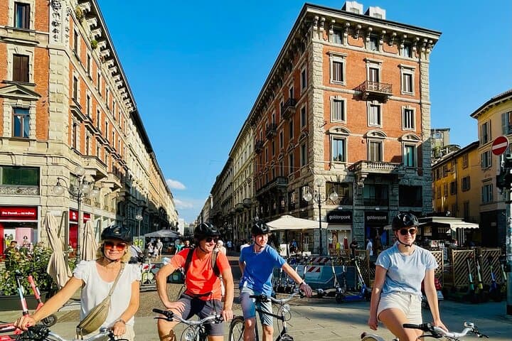 Tour in Bicicletta a Milano — foto 3