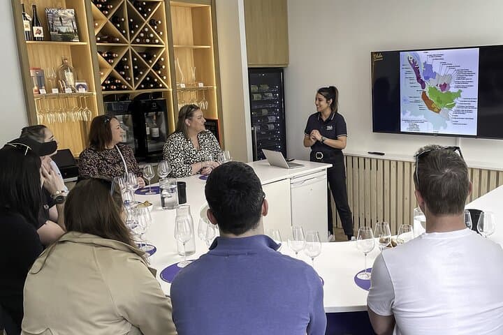 Bordeaux-Wein Masterclass mit Käse & Wurstwaren (6 Weine) — Foto 4
