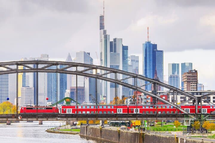 Köln Düsseldorf Halbtägige Private Geführte Tour & Transport
