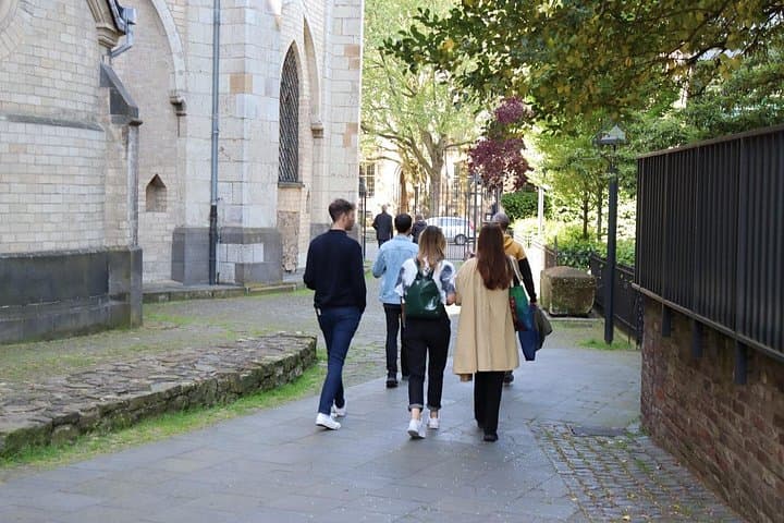 Kölner Stadtrundgang: Entdecken Sie die Top-Sehenswürdigkeiten und versteckten Schätze — Foto 2