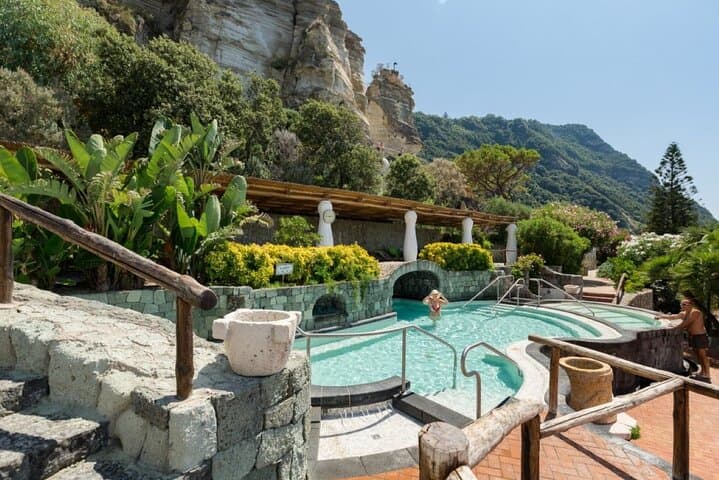 Biglietto d'ingresso ai Giardini Poseidon di Ischia con trasferimento in idrovolante — foto 5