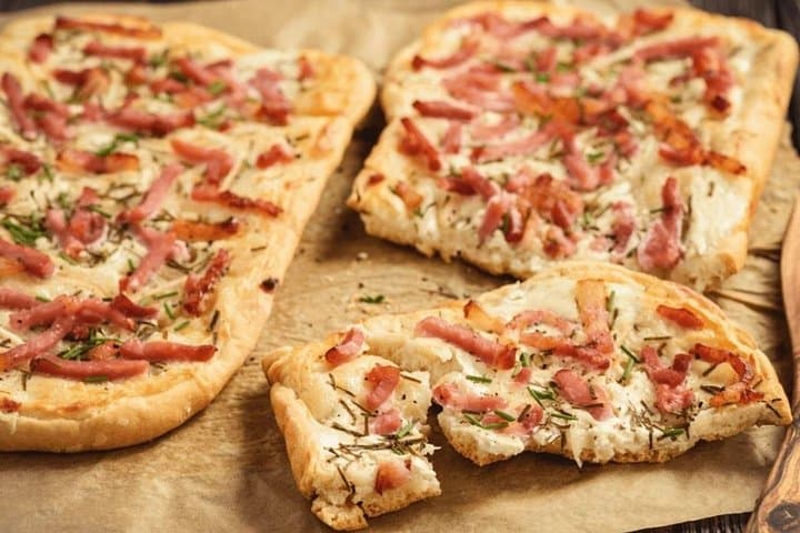 Tour a pie de comida callejera en Estrasburgo — foto 3
