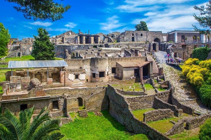 Tour Privato Guidato di Pompei con Trasferimento Andata e Ritorno — foto 3