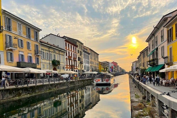 Kreuzfahrt auf den Mailänder Navigli mit Brunch am Pier