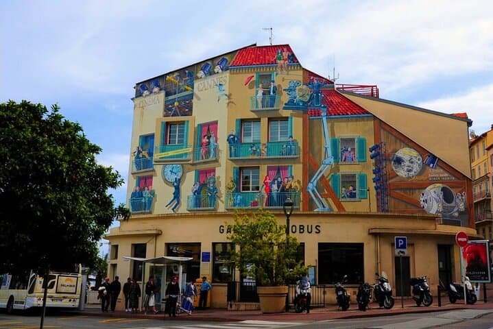 Tour a piedi autoguidato di Cannes e caccia al tesoro — foto 5