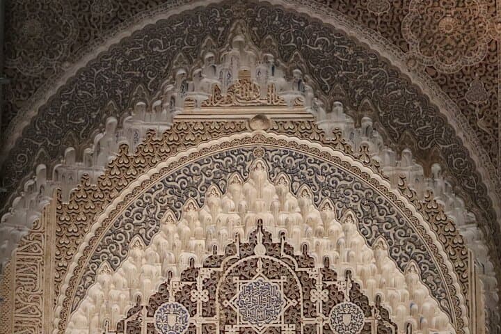 Exklusiver Alhambra Rundgang mit Tickets — Foto 4