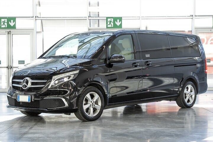 Privater Transfer vom Flughafen Granada nach Granada — Foto 2