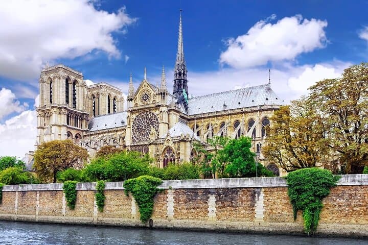 Visite Guidée Privée et Semi-Privée de Notre-Dame — photo 4