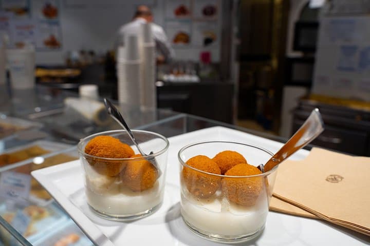 Venedig: Food, Wein & Spritz Tour mit Traghetto-Fahrt — Foto 5